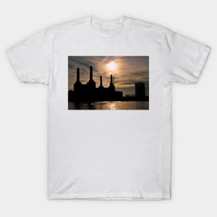 Battersea Power Station River Thames London T-Shirt